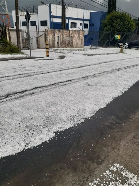 Veja Imagens Da Tempestade De Granizo Que Atingiu Curitiba Dcmais