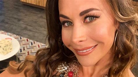 Vanessa Guzmán cumple 47 años de reina de belleza a fisicoculturista