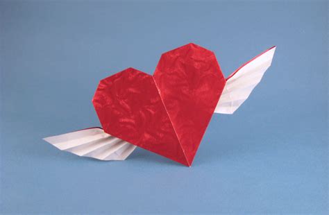 HEART WINGS ORIGAMI « EMBROIDERY & ORIGAMI