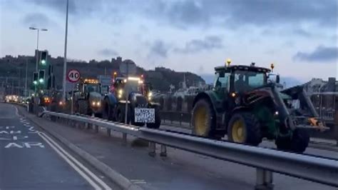 Farmers Protest Farmers Drive Tractors In Dover In Protest Against Tax