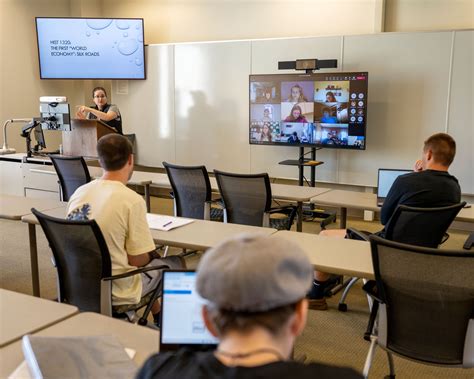 ohio university enrollment grows   record breaking incoming