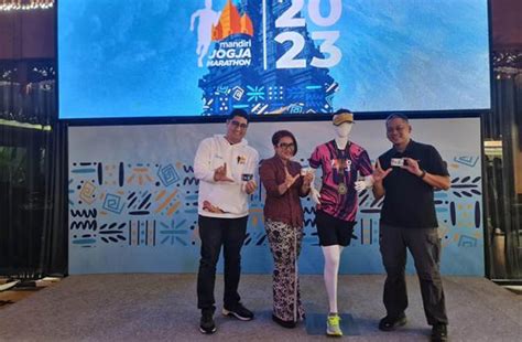 8 000 Pelari Dari 18 Negara Bakal Meriahkan Mandiri Jogja Marathon 2023