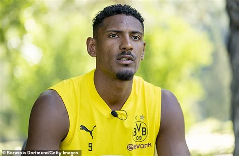 Sebastien Haller Returns To Dortmund Training Just Six Months After