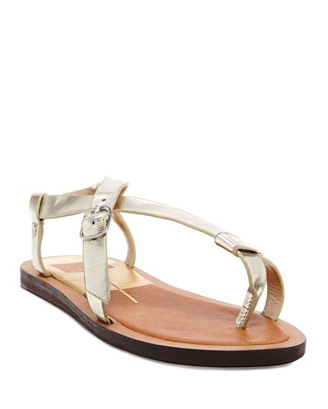 Dolce Vita Flat Thong Sandals Flurera In Gold Light Gold Lyst