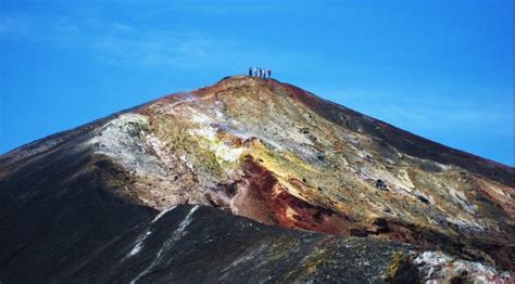 Sandboarding Cerro Negro Servitours Travel Nicaragua