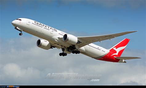 Boeing 787 9 Dreamliner Qantas VH ZNA AirTeamImages