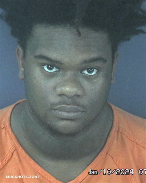 JACKSON AZONTAYE SHOMARR 01 10 2024 Gadsden County Mugshots Zone