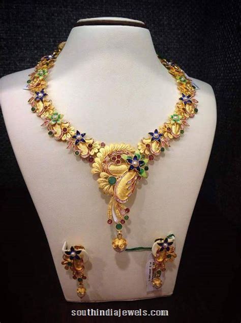 Beautiful Gold Floral Necklace South India Jewels