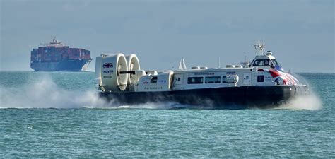 Rx Hovertravel S Hovercraft Island Flyer Gh O Flickr