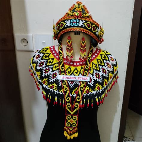 Jual Satu Set Topi Mahkota Dan Kalung Dan Anting Dan Rompi Dada