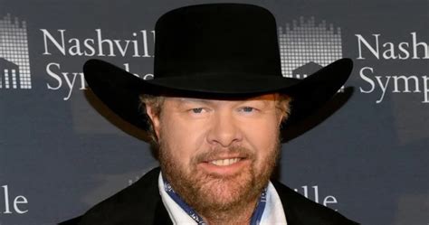 Toby Keith Illness Did He Suffer From Cancer Health Update