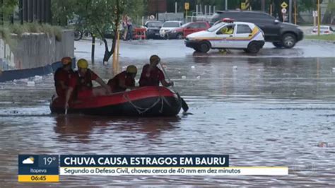 V Deo Chuva Causa Estragos Em Bauru Bom Dia Sp G