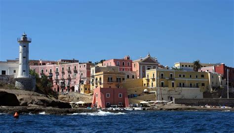 Ventotene Cosa Vedere Nell Isola Delle Sirene Initalia Isola