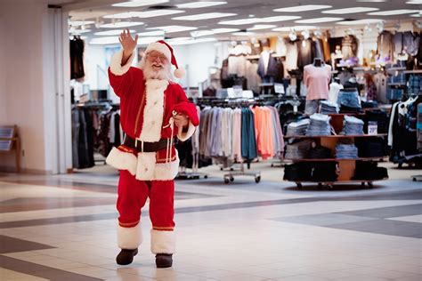 Santa Making His Return To Rideau Centre This Holiday Season Citynews