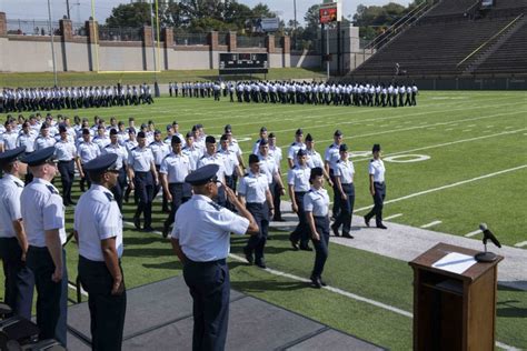 Pregnant Candidates Can Now Apply To Air Force Officer Training School