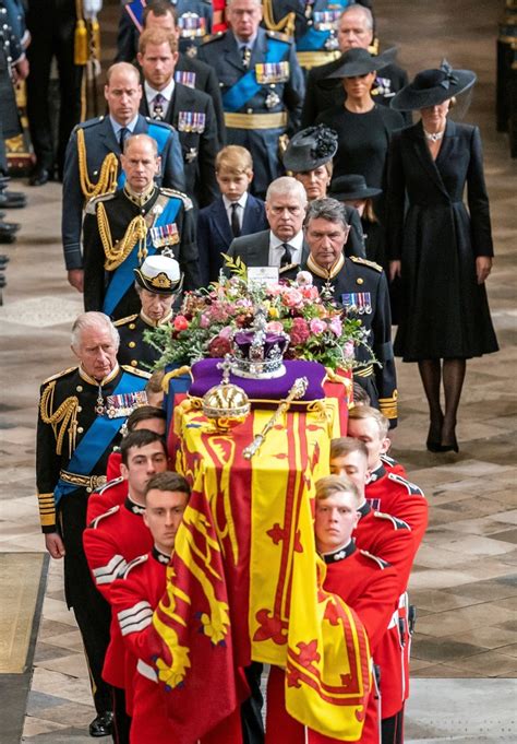 El Funeral De La Reina Isabel Ii En Vivo En Una Jornada Histórica El