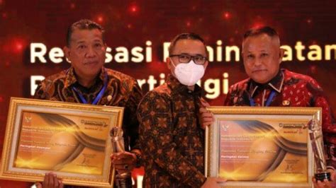 Terima Penghargaan Dari Mendagri Bupati Lamsel Nanang Ermanto Ucap