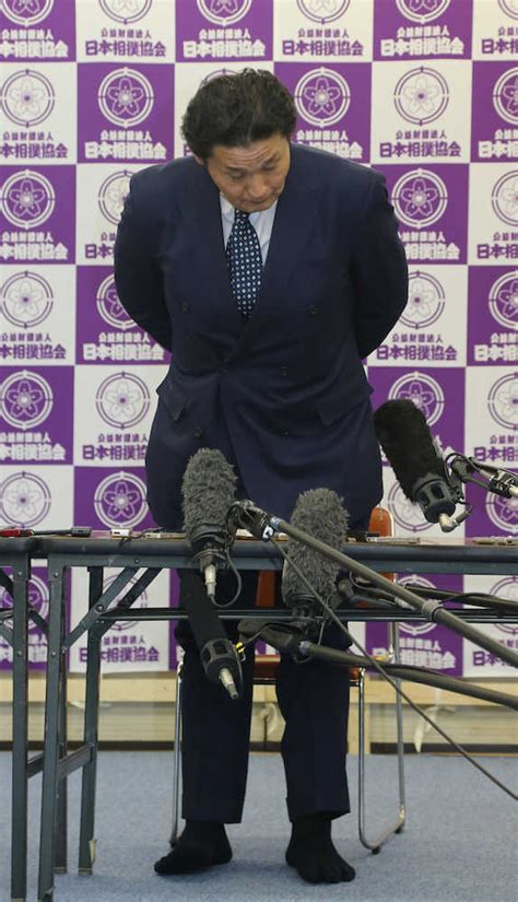 会見を終えお辞儀する貴乃花親方 ― スポニチ Sponichi Annex スポーツ