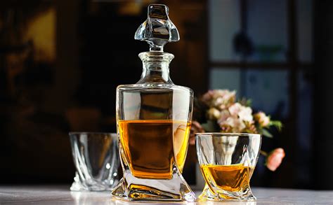 Amazon LUXU Whiskey Decanter Set Premium 1 Twisted Whiskey