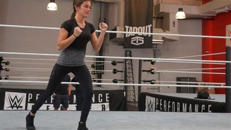 American Ninja Warrior Winner Kacy Catanzaro Reports To Nxt Begins Wwe