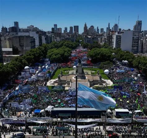 Fotos Javier Milei Se Enfrenta A La Primera Huelga General En Argentina