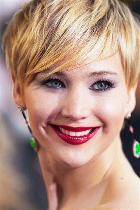 Gorgeous Short Hairstyles For Women Hairstyles Haircuts Hunger Games