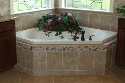 Tile Tub Surrounds | Tile Options and Ideas for Your Master Bath