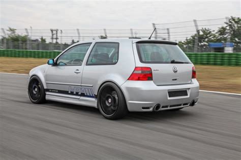 VW GOLF 4 IV R32 Rline ZDERZAK TYŁ TUNING 6863555507 oficjalne