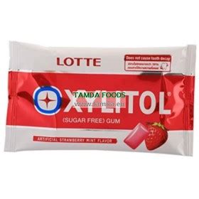 Lotte Xylitol Gum Strawberry Mint 10 11 6g