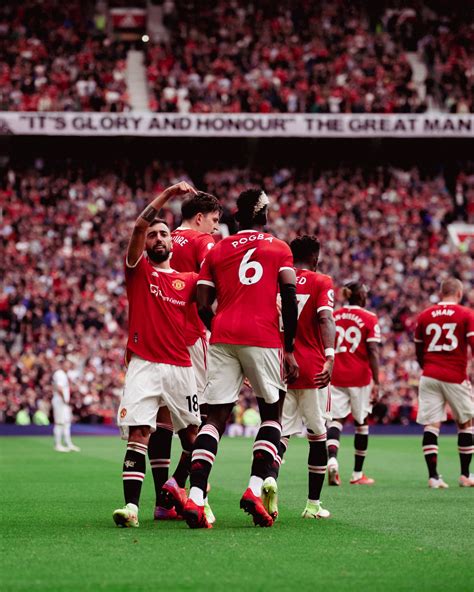 Manchester United Thrash Leeds At Old Trafford With 5 1 Win