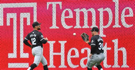 Chicago White Sox Swept Drop To 3 18 With 8 2 Loss To Philadelphia Phillies On Tap Sports Net