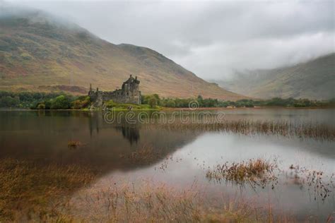 Kilchurn Castle and Loch Awe,Scotland. Stock Photo - Image of beautiful, awescotland: 129475778