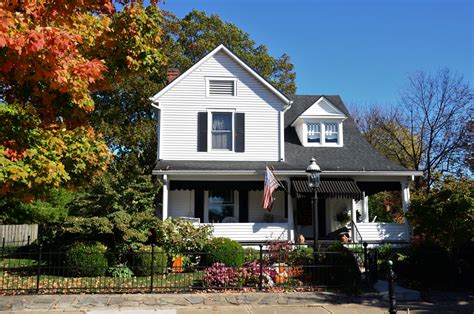 一戸建てとは？一軒家と集合住宅の違いを徹底解説！