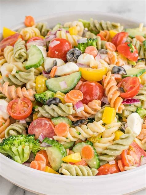 Rotini Pasta Salad With Italian Dressing