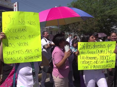 Trabajadores Del IMSS Se Manifiestan Por Falta De Aire Acondicionado