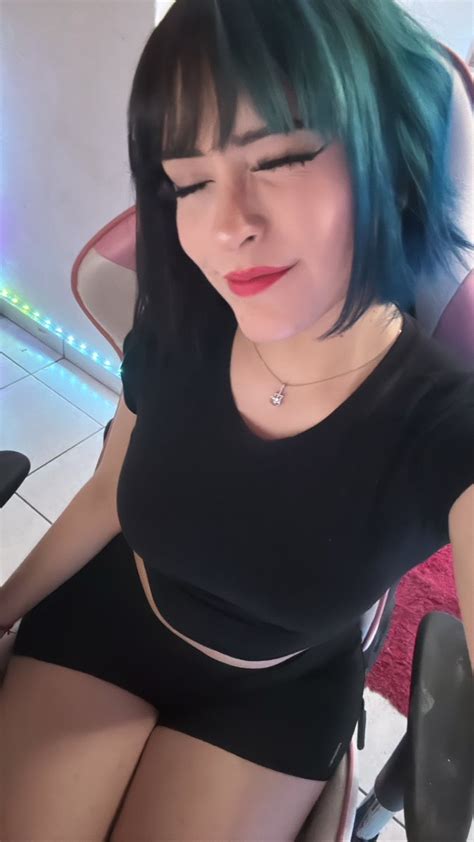 Hannia🤓🎧🙀 On Twitter Ya Estamos En Strum Papu Twitch Tv