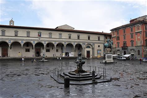 La Piazza Santissima Annunziata De Florence