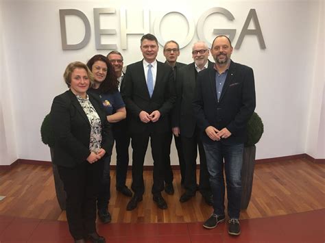 Jörg Geerlings bei der DEHOGA Bürokratische Hürden abbauen Dr Jörg