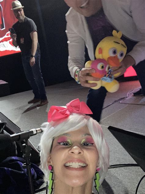 Worst Selfie Ever with MatPat /pos : r/GameTheorists