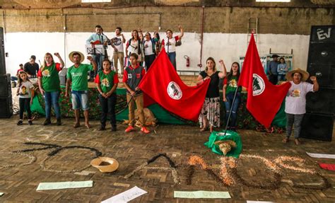 Assentados Do Mst Celebram Anos Dos Assentamentos Na Regi O Da