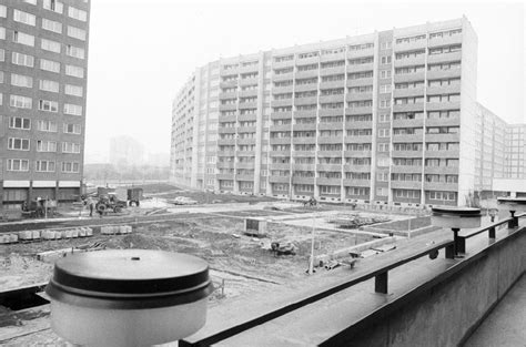 DDR Fotoarchiv Berlin Plattenbau Wohnsiedlung am Weißenseer Weg