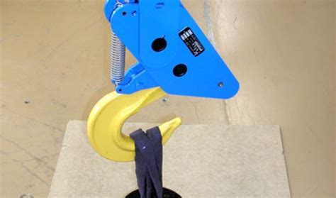 The Gigasense Automatic Hook