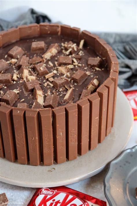 Kitkat Chocolate Cake