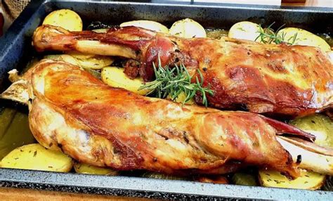 Receta auténtica de paletilla de cordero lechal al horno estilo segoviano