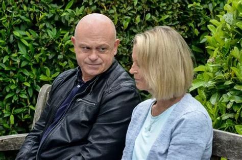 Ross Kemp's return to EastEnders in doubt but viewers think Grant ...