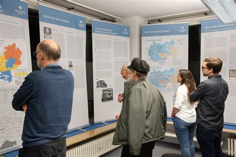 Projekte Ausstellungen Haus Des Erinnerns