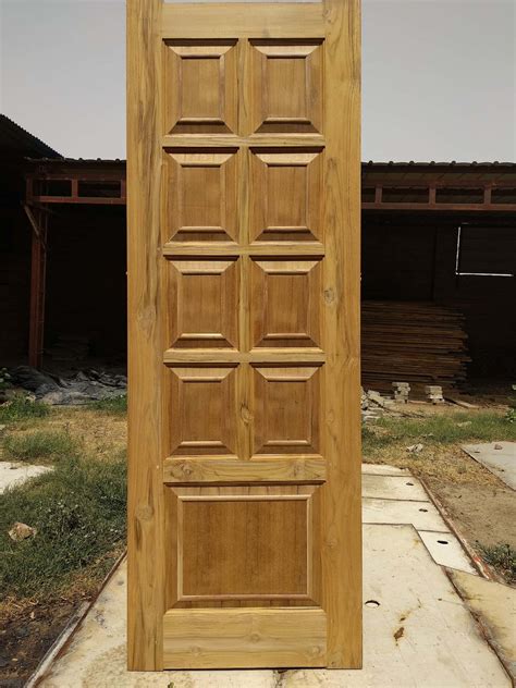 19 Rust Labs Wooden Door CerianLulwah