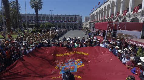 Realizan Tradicional Paseo Del Estandarte Por El 479° Aniversario De