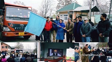 Addc Budgam Flags Off Viksit Bharat Sankalp Yatra Van From Dc Office