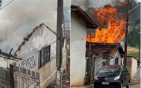 Inc Ndio Atinge Casa Ac Mulo De Lixo E Que Servia De Dep Sito Em